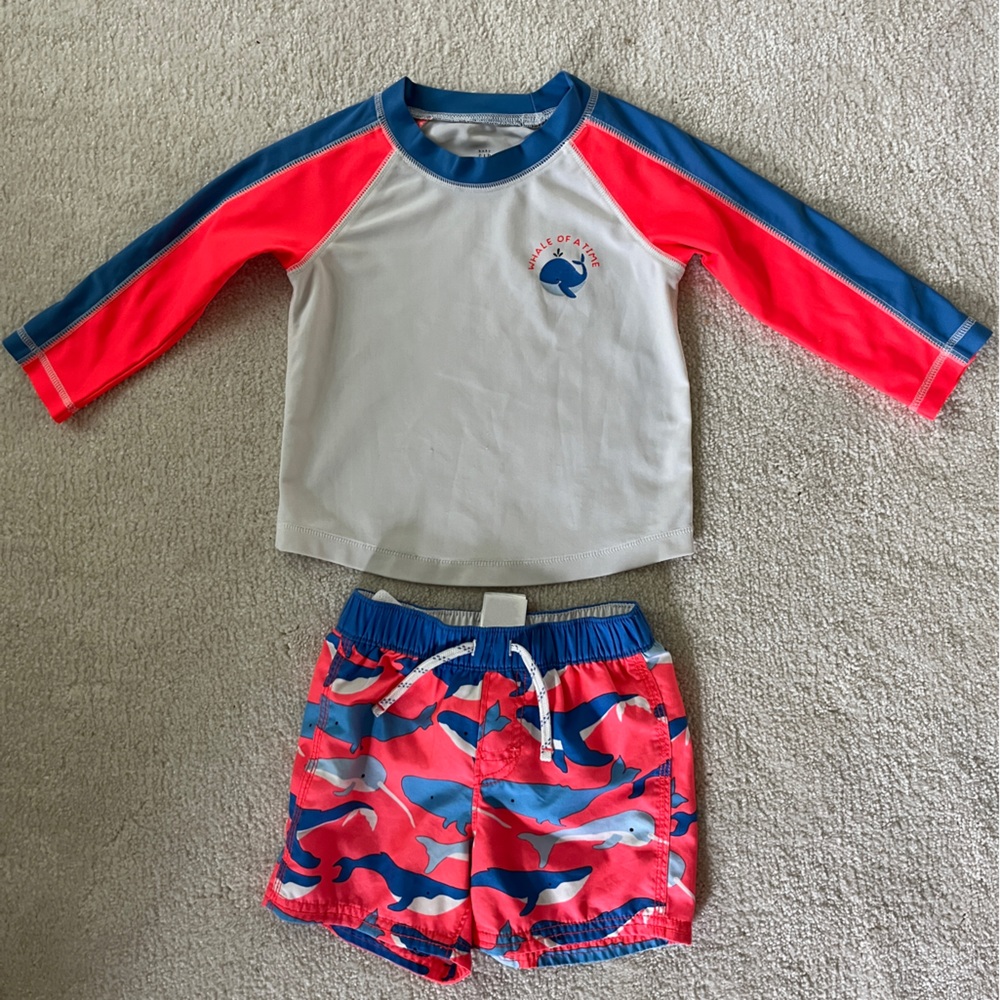 babyGap Rash Guard Two-Piece 18-24 months swimsuit